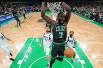 Erfahre alle Details zum Spiel Teilnehmer: Boston Celtics gegen Dallas Mavericks Spielerstatistiken Spiel