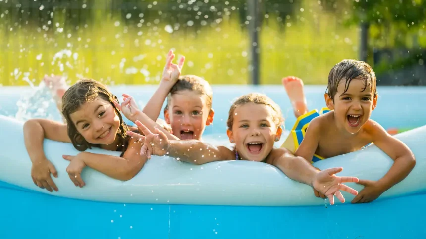 Sommer, Freizeit und Familienausflüge: Die passende Badebekleidung für Kinder